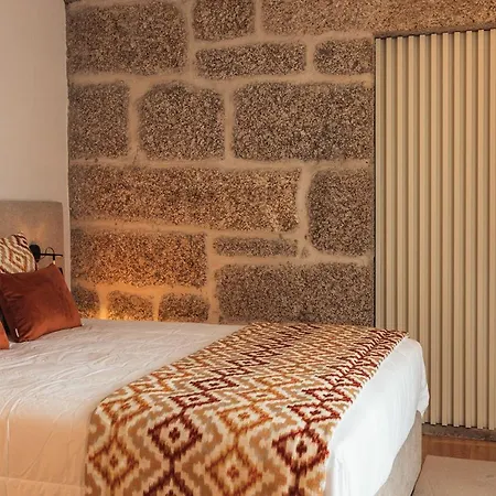 Casa Da Ribeira 4*
